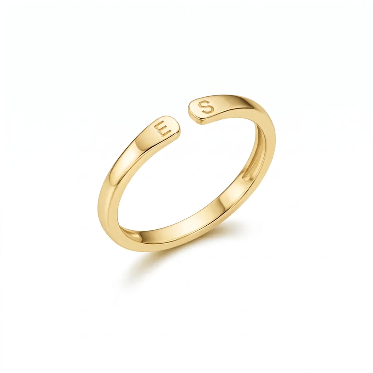 Anillo Abierto con Dos Iniciales Personalizado